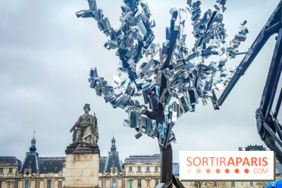 L'arbre aux mille voix : une sculpture originale installée sur le pont du Carrousel