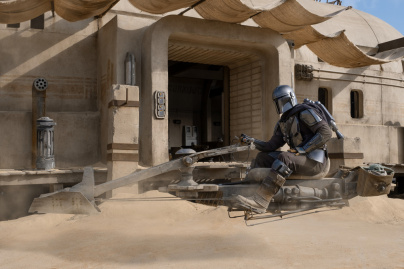 Star Wars : des fans Russes reproduisent le vaisseau de The Mandalorian