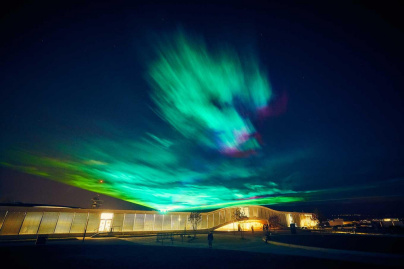 Boréalis : admirez des aurores boréales exceptionnelle sur le parvis de Notre-Dame de Paris