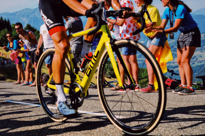 Tour de France : pourquoi les coureurs n'ont-ils pas de poils sur les jambes ?