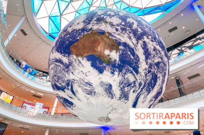 Gaïa de Luke Jerram à Beaugrenelle