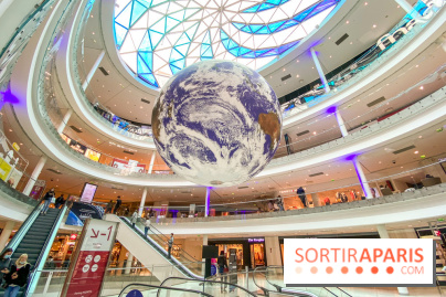 Gaïa de Luke Jerram à Beaugrenelle