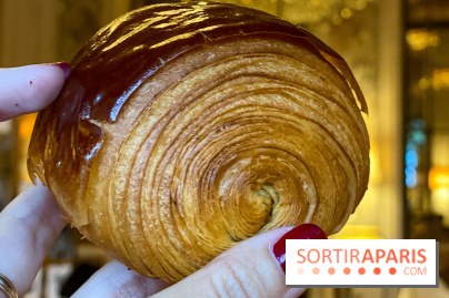 Le petit-déjeuner du Meurice Paris avec les viennoiseries de Cédric Grolet - pain au chocolat