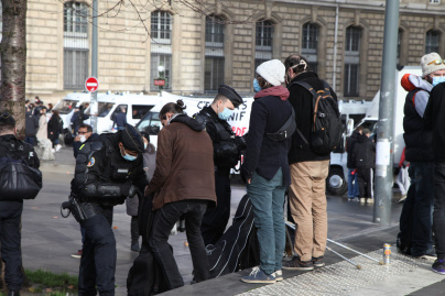 Manifestation pour les libertés à République 