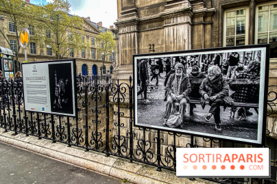 Parisiennes, l'exposition photos de Nikos Aliagas sur les grilles de l'Hôtel de Ville