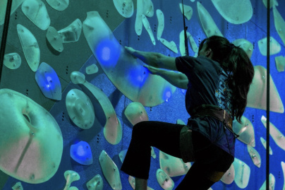 Vertical World : salle d'escalade à Montparnasse