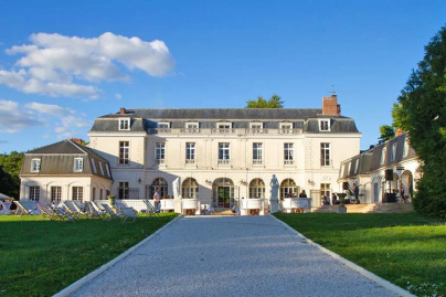 bal medieval chateau 77