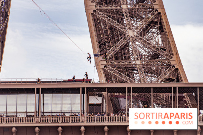 Le Funambule Nathan Paulin traverse le Trocadéro de la Tour Eiffel au Théâtre Chaillot
