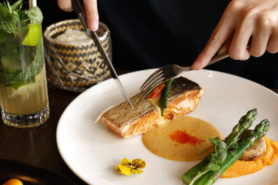 Restaurant Moom Mam - restaurant thai moom mam paris 9 saumon curry