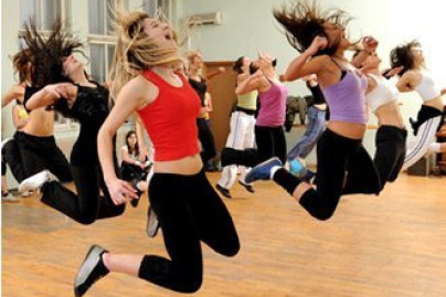 danse, saut, gym, salle de sport, cours de danse 