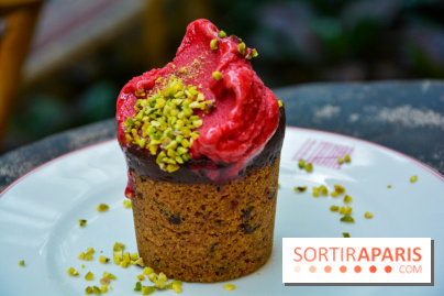 Un bar à glaces et un dessert dans un train de la Félicita