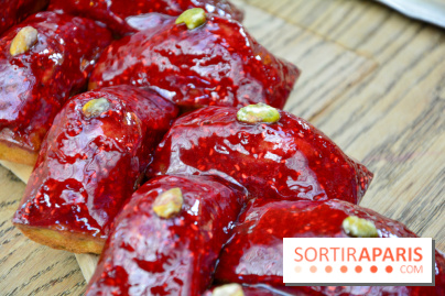 Un bar à glaces et un dessert dans un train de la Félicita