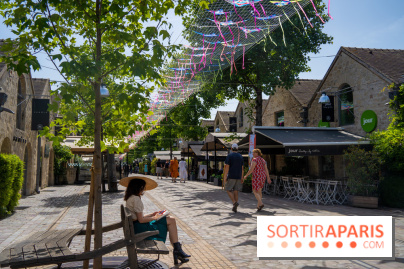 Le ciel de cerfs volants à Bercy Village 