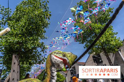 Le ciel de cerfs volants à Bercy Village 