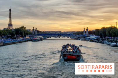 Visuels Paris - La Seine - Péniche - Coucher de soleil 