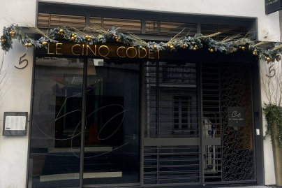 Nouvel An 2024 : un réveillon en musique au Chiquette, le restaurant très chic de l'hôtel Cinq Codet