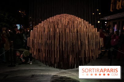 Nuit Blanche 2022 sur la place de la Samaritaine : Bing Bang, une sculpture hypnotisante et sonore