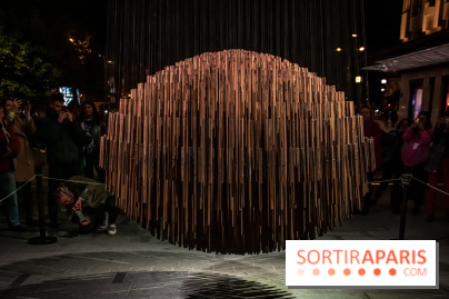 Nuit Blanche 2022 sur la place de la Samaritaine : Bing Bang, une sculpture hypnotisante et sonore
