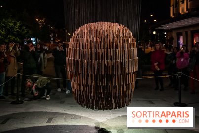 Nuit Blanche 2022 sur la place de la Samaritaine : Bing Bang, une sculpture hypnotisante et sonore
