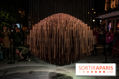 Nuit Blanche 2022 sur la place de la Samaritaine : Bing Bang, une sculpture hypnotisante et sonore