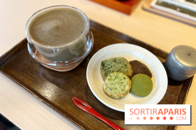 Jugetsudo hojicha latte