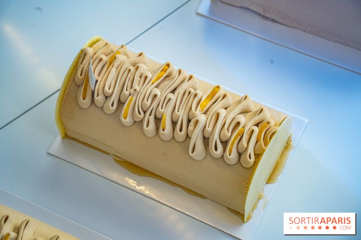 Bûches de Noël et gâteau de réveillon de Philippe Conticini 2022 - bûche tatin