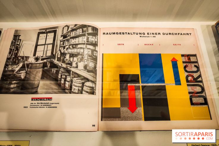 Exposition Etienne + Robial, l'exposition insolite de Futuropolis à Canal+, à voir au MAD - photos