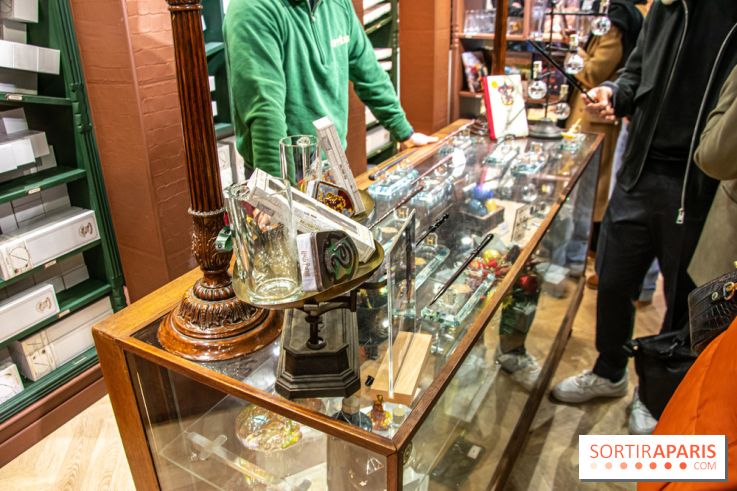 Harry Potter : nos photos du pop-up store Arribas, spécialisé dans le verre, sur les Champs-Elysées