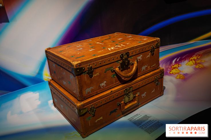 LV Dream exposition Louis Vuitton gratuite - valise
