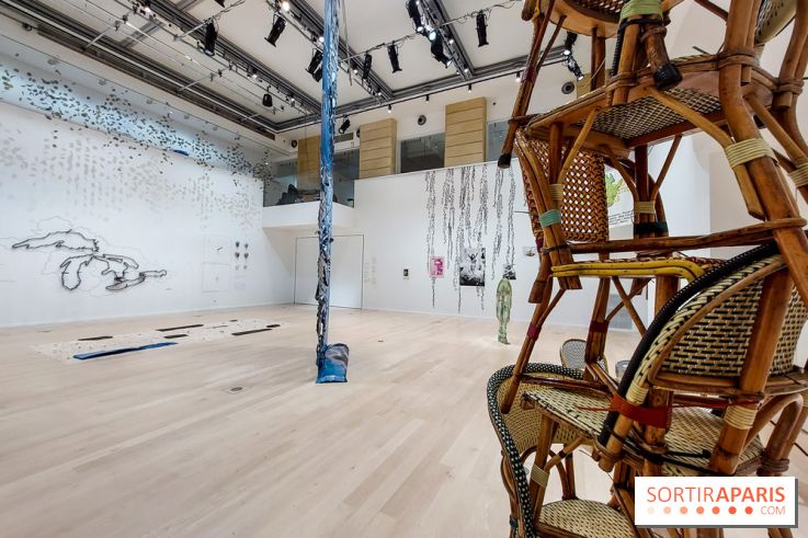 Le synthétique au cœur de l’humain, nos photos de l'expo au Centre culturel canadien