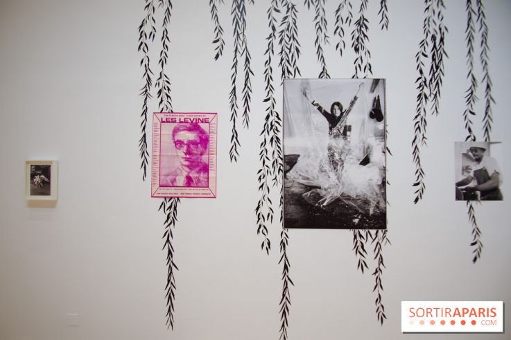 Le synthétique au cœur de l’humain, nos photos de l'expo au Centre culturel canadien