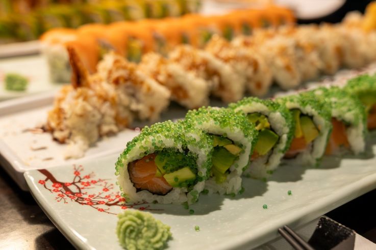 Wrap'n Roll Sushi : le restaurant japonais de rolls généreux et insolites