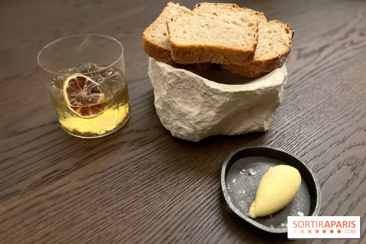 Nhome - Cocktail, pain, beurre