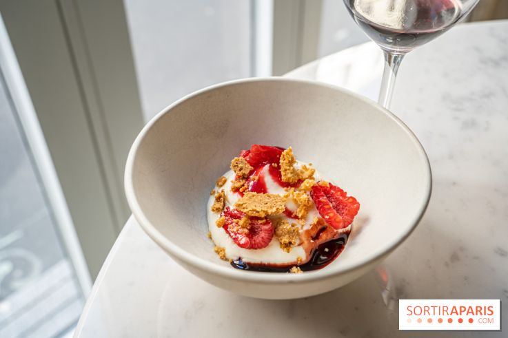 Alluma Restaurant - dessert - crème de Malawi - curable aux amandes