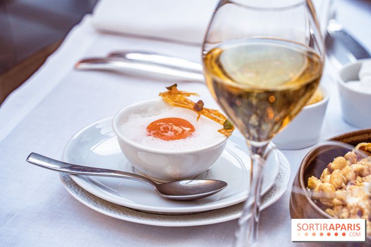 Le tea Time du Joy à l'Hôtel Fouquet's Paris par Anthony Coquereau - pré-dessert - champagne
