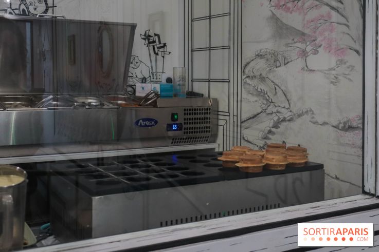 2D atelier, le salon de thé en noir et blanc