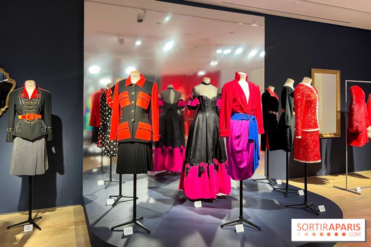 De Chanel à Saint Laurent une garde-robe Haute Couture