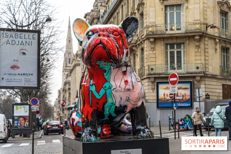 Exposition Julien et ses Juliogoths, avenue George V Paris