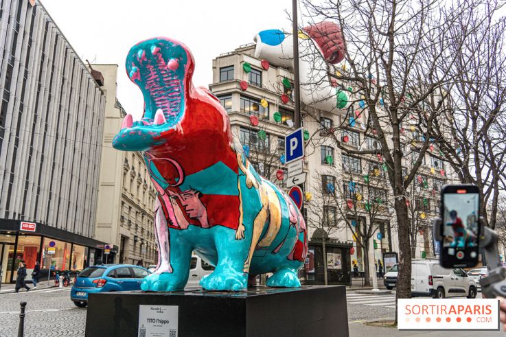 Exposition Julien et ses Juliogoths, avenue George V Paris