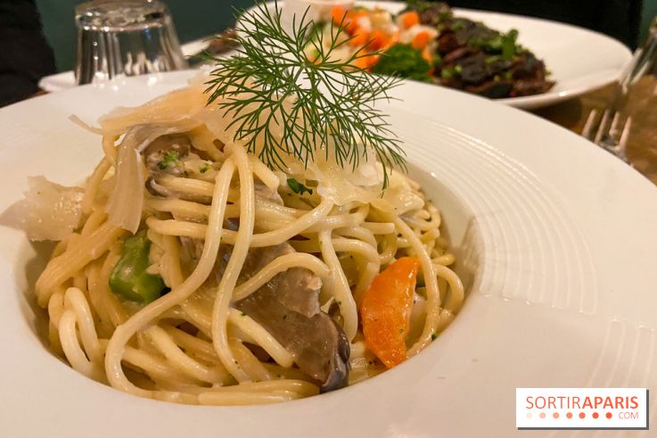 Le Quartier Rouge, le bistrot hyperactif du 20e arrondissement