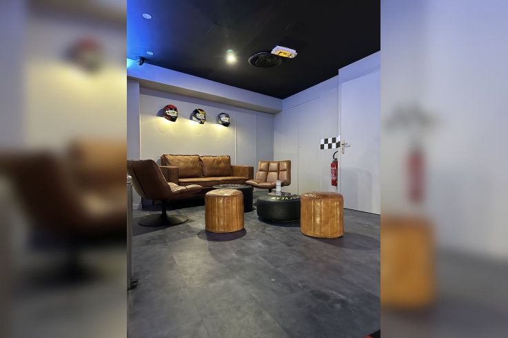 SIM DRIVERS : LE PREMIER CENTRE DE SIMULATION AUTOMOBILE