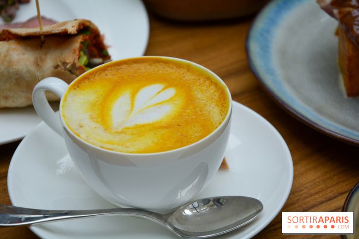 Golden Milk Latte La Main Noire Maison Breguet