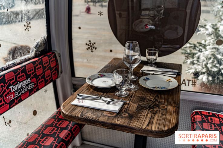 Papa Pool, le restaurant d'Arnaud Delvenne et Stéphane Rotenberg à Clamart -  cabine ski