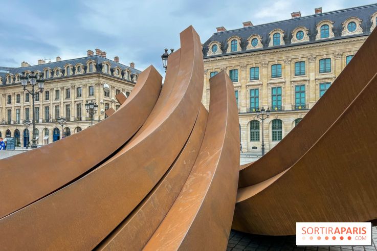 Les installations de Bernar Venet Place Vendôme