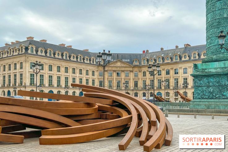 Les installations de Bernar Venet Place Vendôme