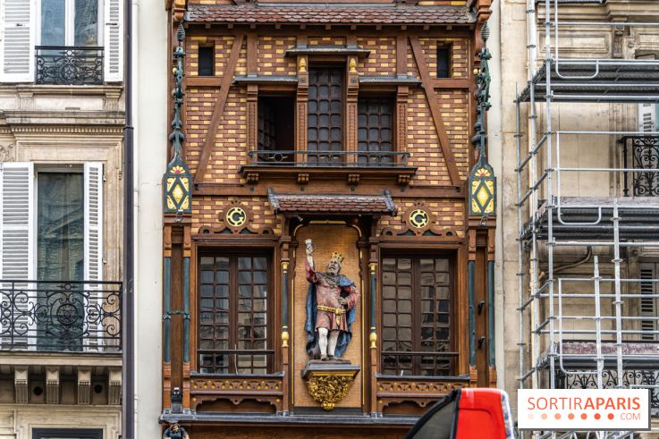 Façade alsacienne classée à Paris - McDo Saint-Lazare