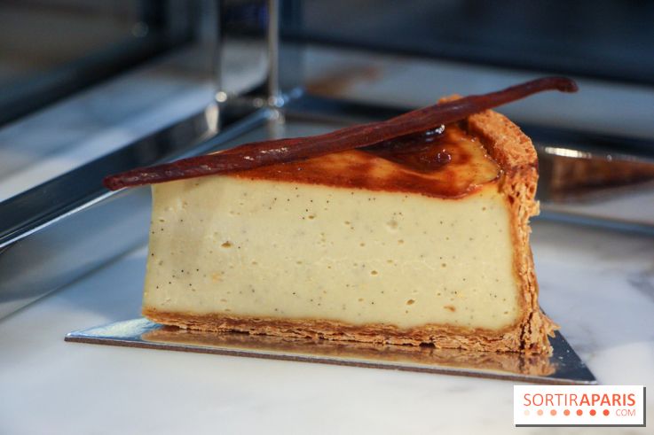 Butterfly Pâtisserie de Matthieu Carlin à l'Hôtel de Crillon - Flan Parisien à la Vanille de Tahiti