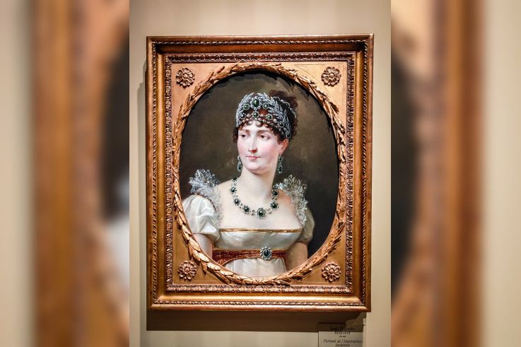 Des cheveux et des poils, l'exposition poilante du musée des Arts décoratifs - nos photos