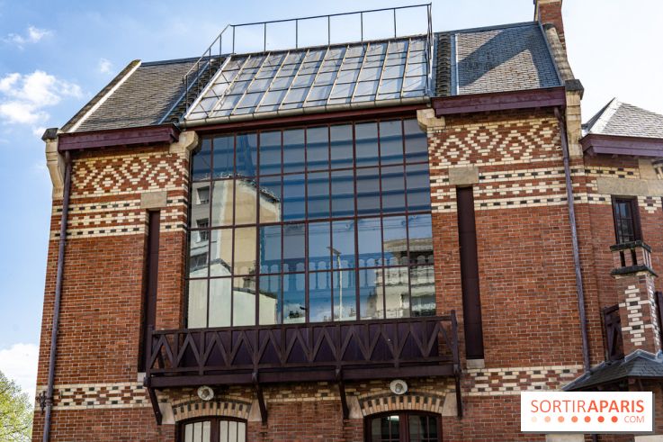 Parc de Bécon à Courbevoie - Pavillon des Indes - Cerisiers en fleurs -  A7C0016