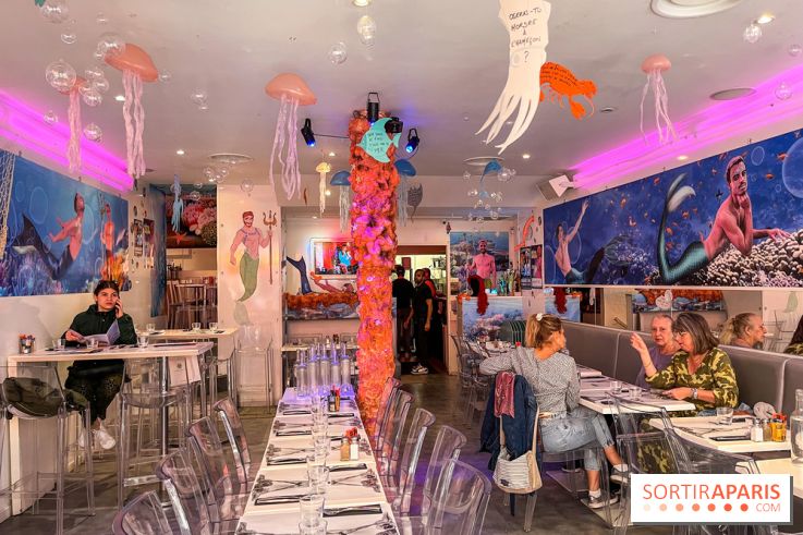 Tata Burger, le restaurant aux burgers en forme de zizi dans le Marais - 7627A9C2 4F7D 4726 A0CD F1E6210FAF81